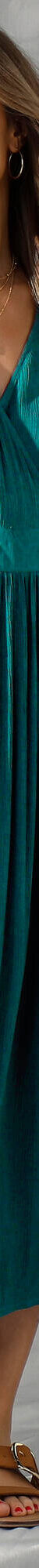 Robe volantée cache-coeur unie, crépon (turquoise) Robe volantée cache-coeur unie, crépon (turquoise)